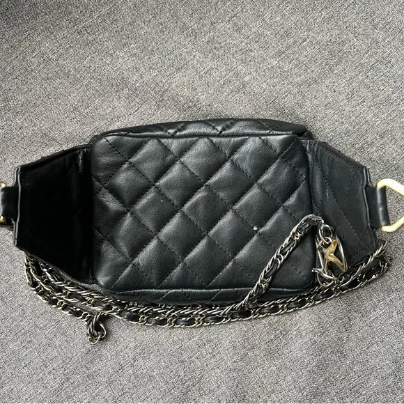 Vintage Black Quilted Chain Strap Waist Belt Bag - Picture 3 of 5